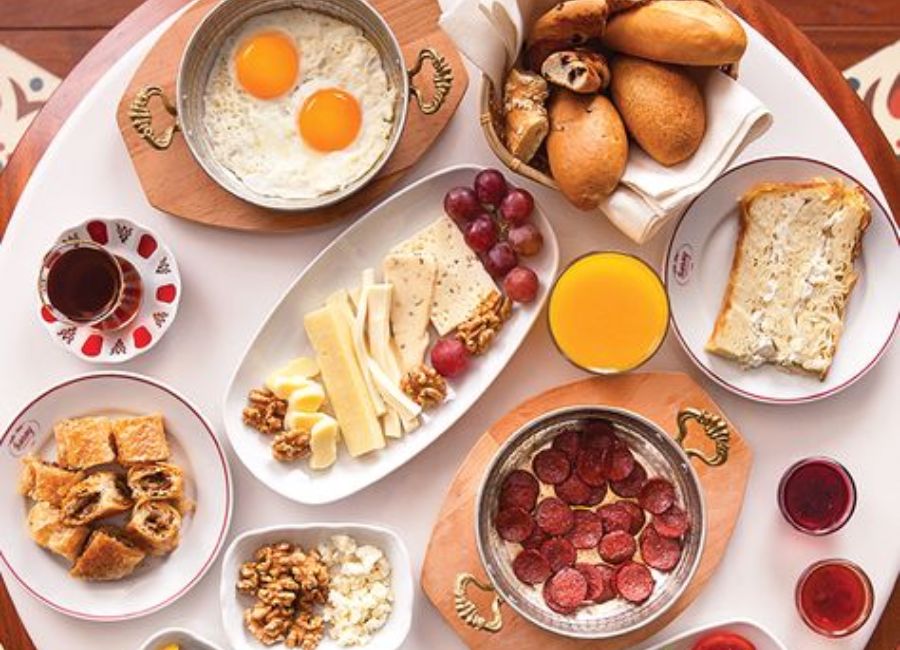 Traditional Turkish food to try when visiting Istanbul city